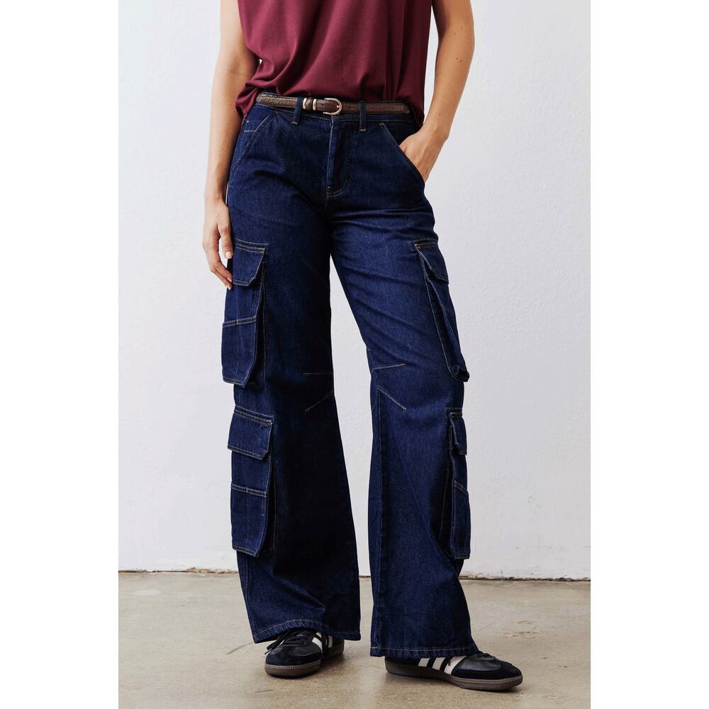 Ruti Off Duty Dark Denim Cargo Jeans - Size 4 - NWT